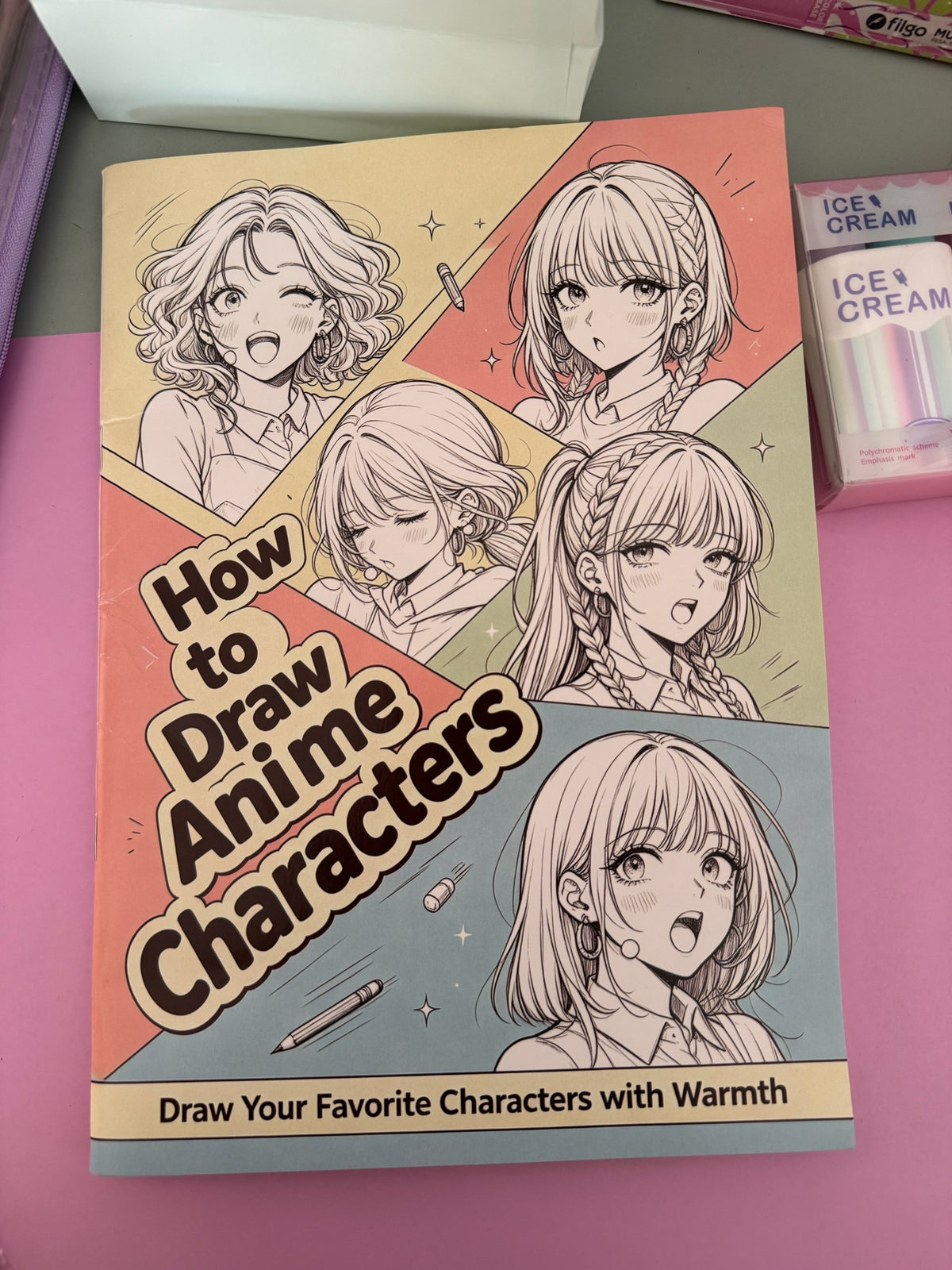 Libro Brena How to Draw Anime Characters con ilustraciones de rostros estilo manga en tonos pastel.
