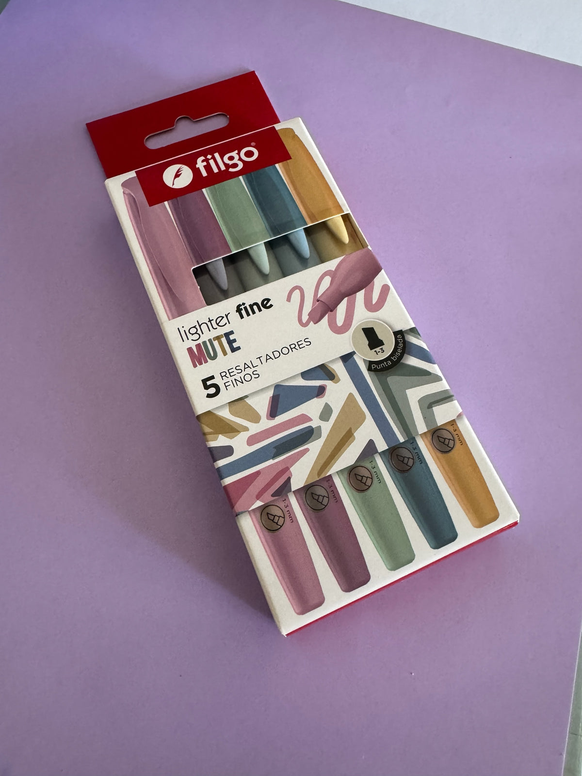 Set de 5 resaltadores Filgo Lighter Fine Mute en tonos pasteles con punta biselada, disponibles en Brena.